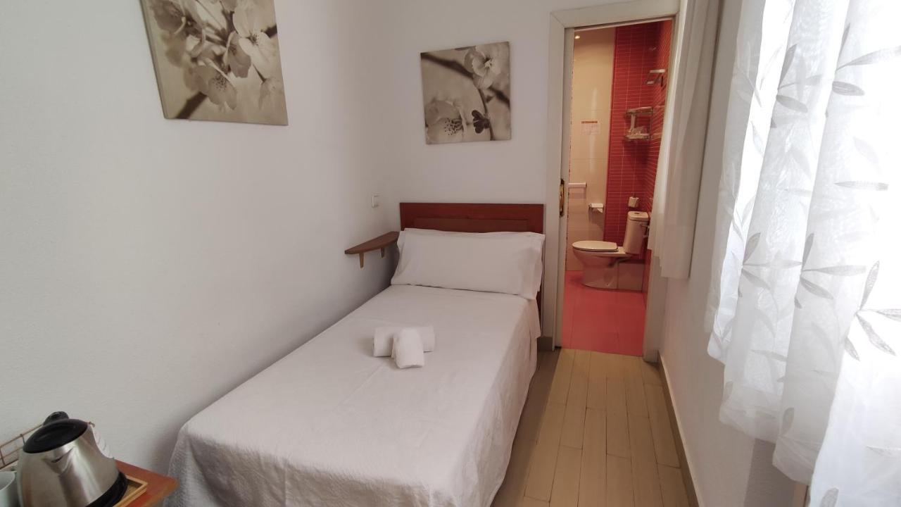 Hostal Aliste 마드리드 외부 사진